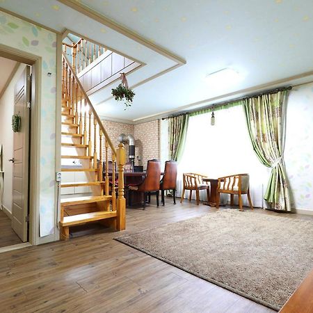 Yeowoogneul Pension Chuncheon Dış mekan fotoğraf
