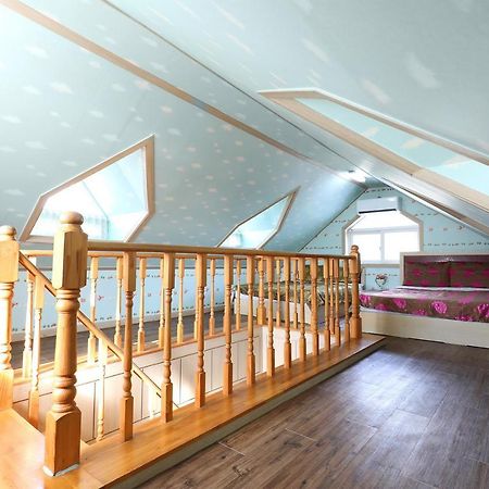 Yeowoogneul Pension Chuncheon Dış mekan fotoğraf