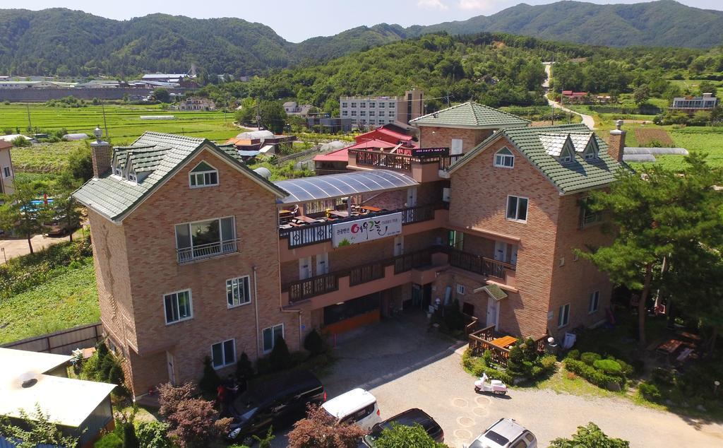 Yeowoogneul Pension Chuncheon Dış mekan fotoğraf