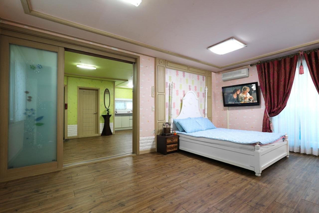 Yeowoogneul Pension Chuncheon Dış mekan fotoğraf